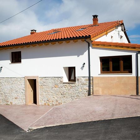 Villa Ca Roxa à Pravia Extérieur photo