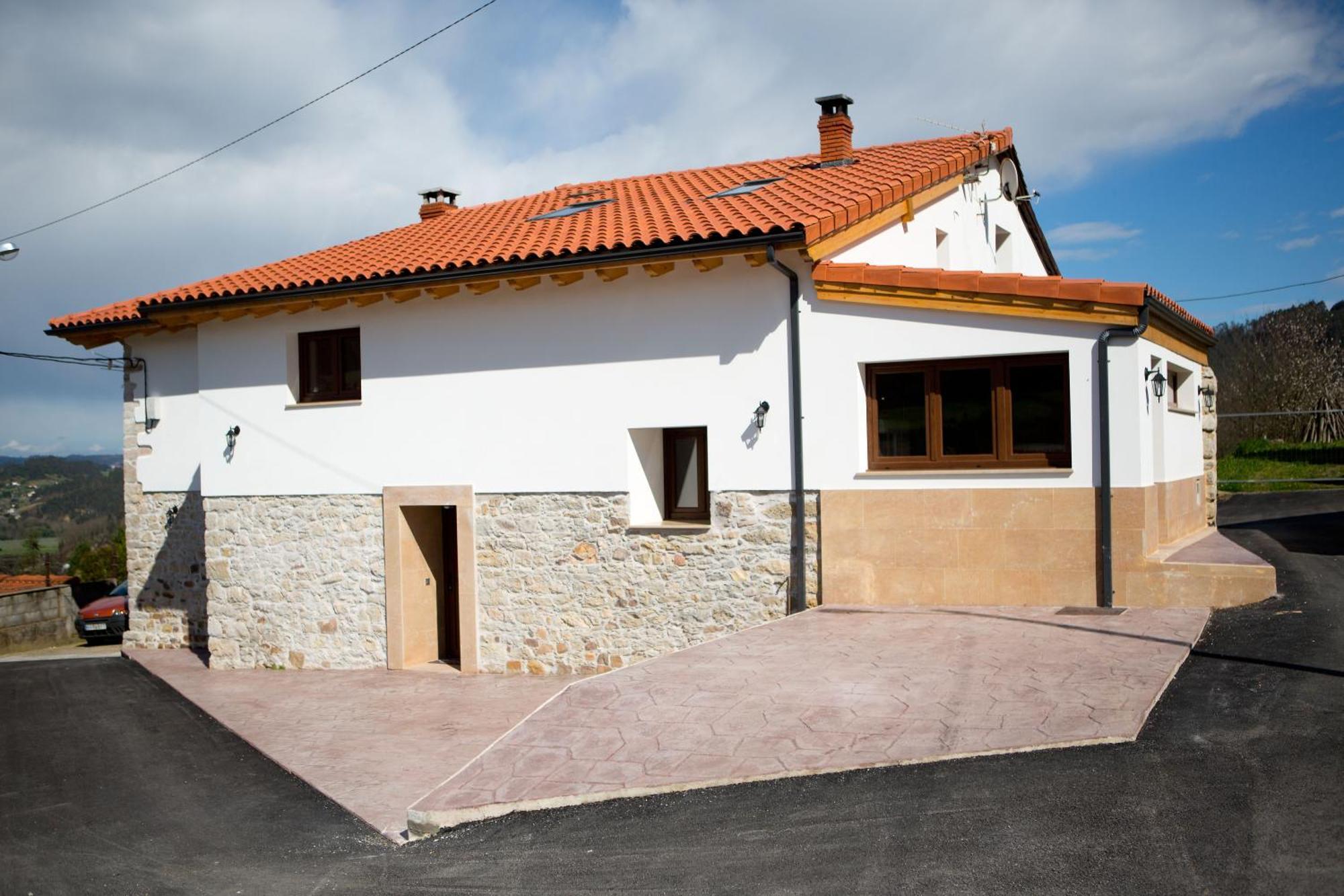 Villa Ca Roxa à Pravia Extérieur photo